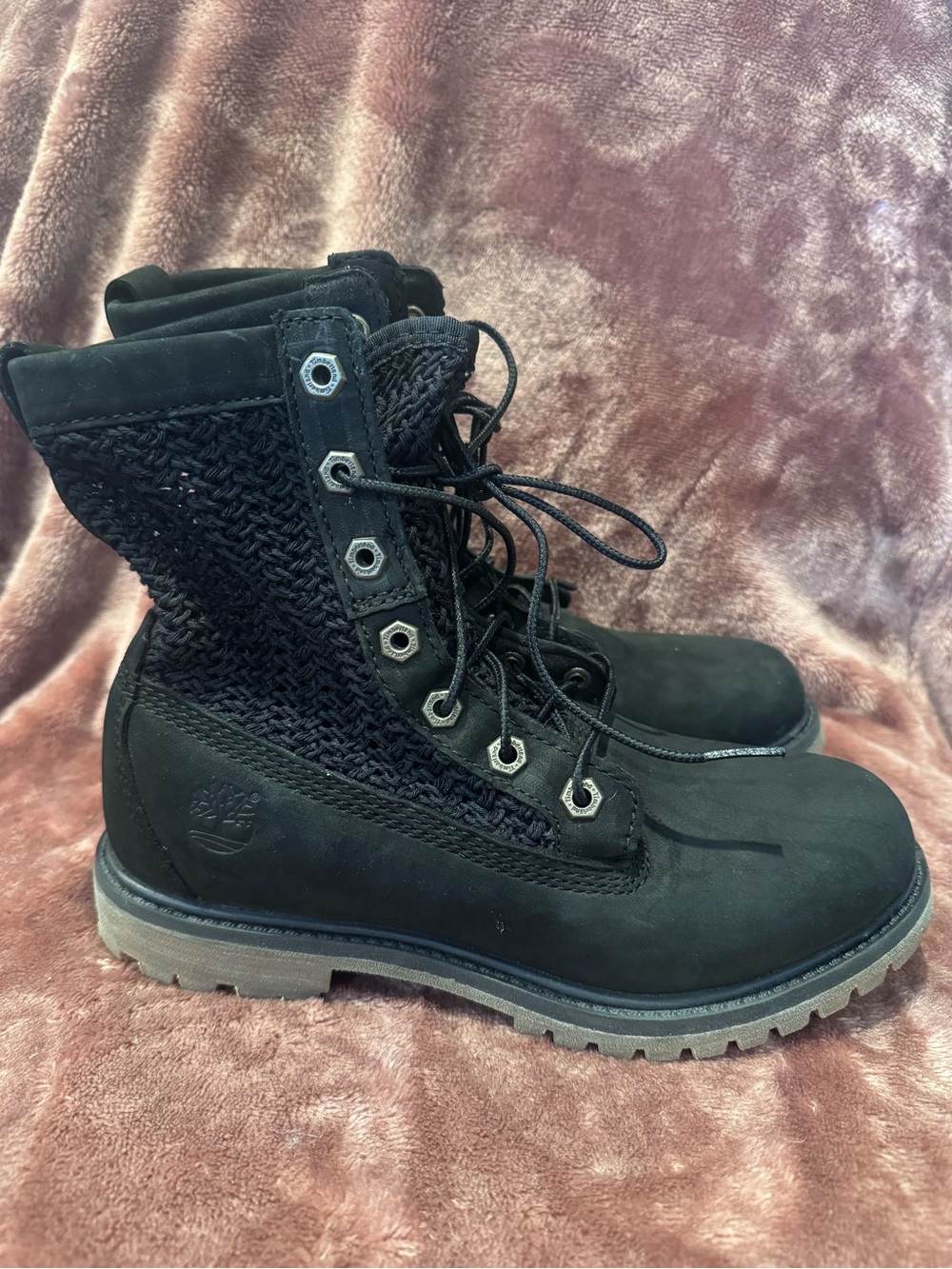 NWOT Timberland Authentics Open Weave Boots - Size 6.5 (Women’s)